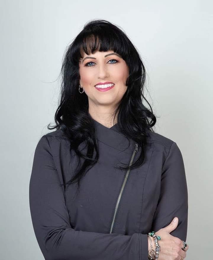 Cruise Brothers Travel Agent Deana Robles